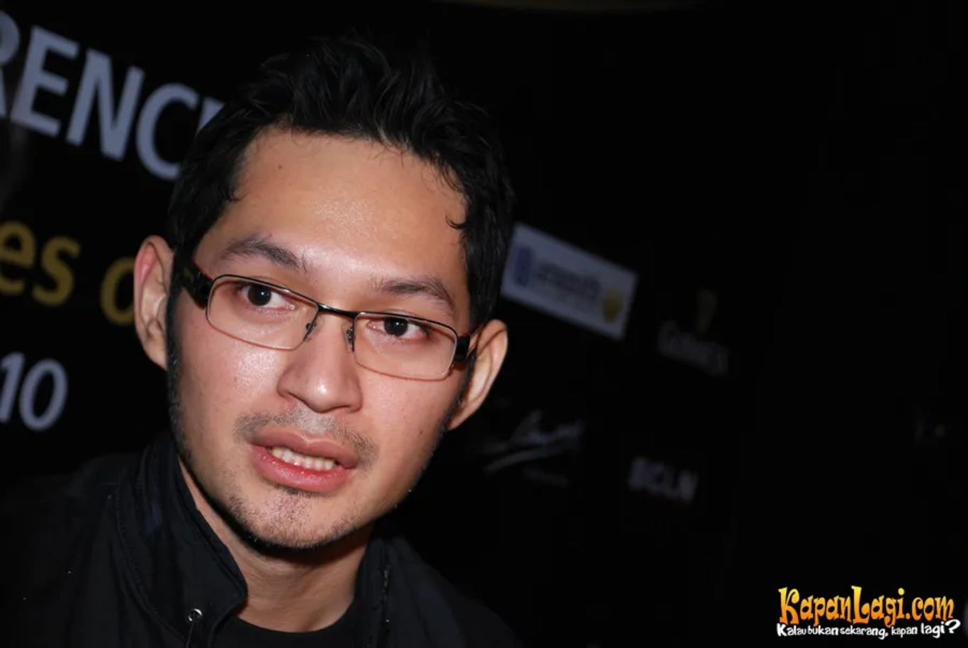 Jika Anda tidak melihat foto Evan Sanders, kemungkinan karena foto dengan nomor tersebut tidak tersedia di Kapanlagi.com™