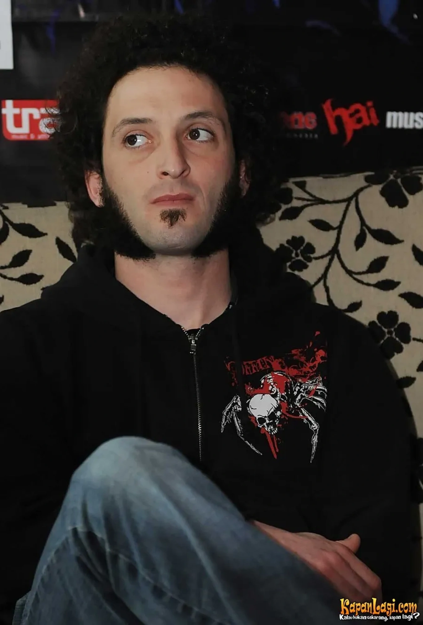 Jika Anda tidak melihat foto Extreme, kemungkinan karena foto dengan nomor tersebut tidak tersedia di Kapanlagi.com™