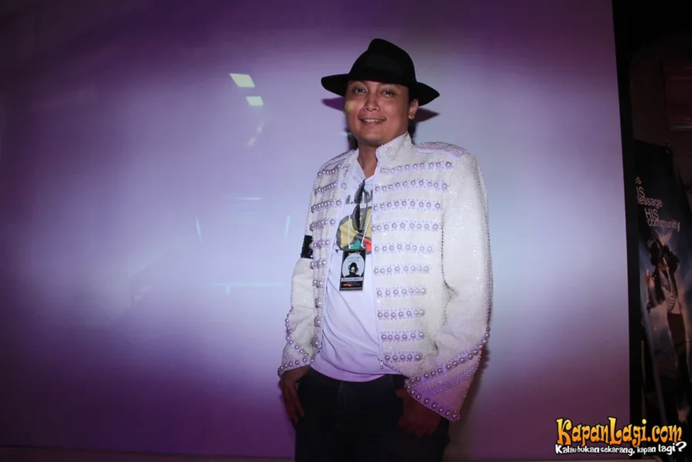 Jika Anda tidak melihat foto Fadly Jackson, kemungkinan karena foto dengan nomor tersebut tidak tersedia di Kapanlagi.com™