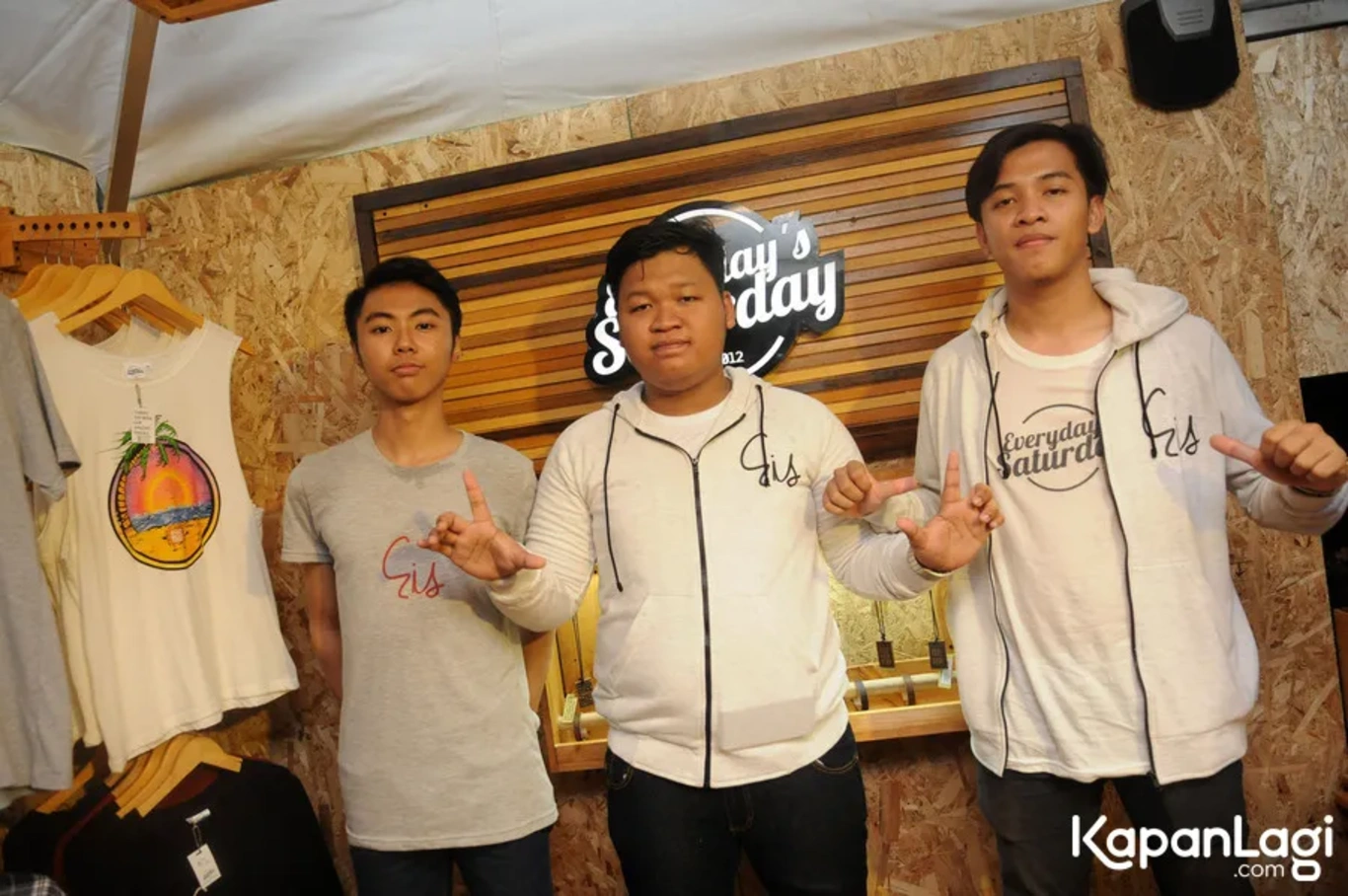 Jika Anda tidak melihat foto Fahri Purnomo, kemungkinan karena foto dengan nomor tersebut tidak tersedia di Kapanlagi.com™