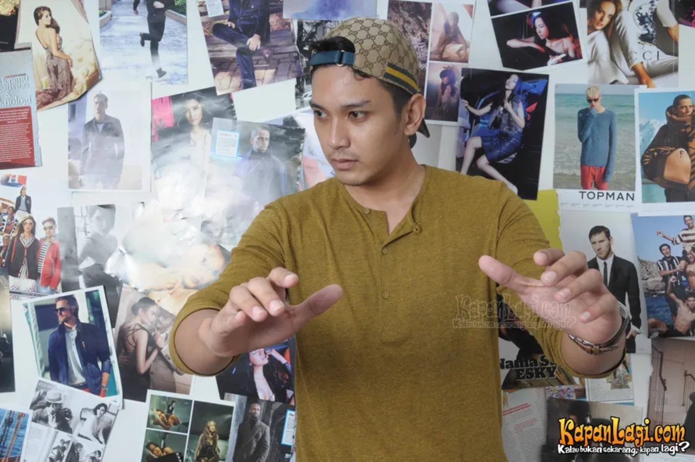 Jika Anda tidak melihat foto Fajar, kemungkinan karena foto dengan nomor tersebut tidak tersedia di Kapanlagi.com™