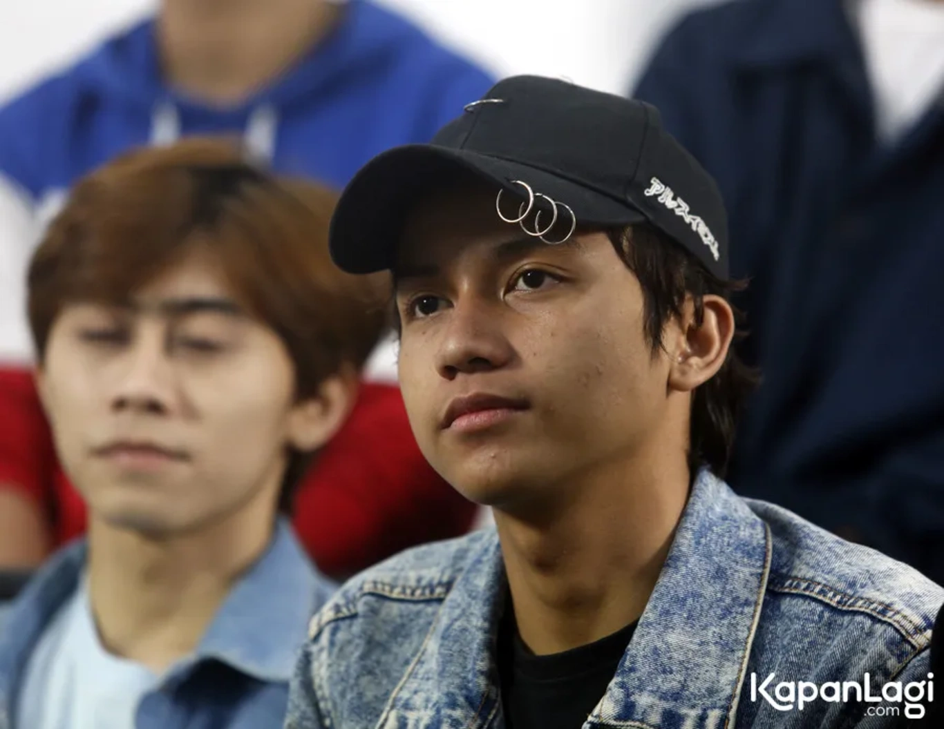 Jika Anda tidak melihat foto Fajri Un1ty Band, kemungkinan karena foto dengan nomor tersebut tidak tersedia di Kapanlagi.com™