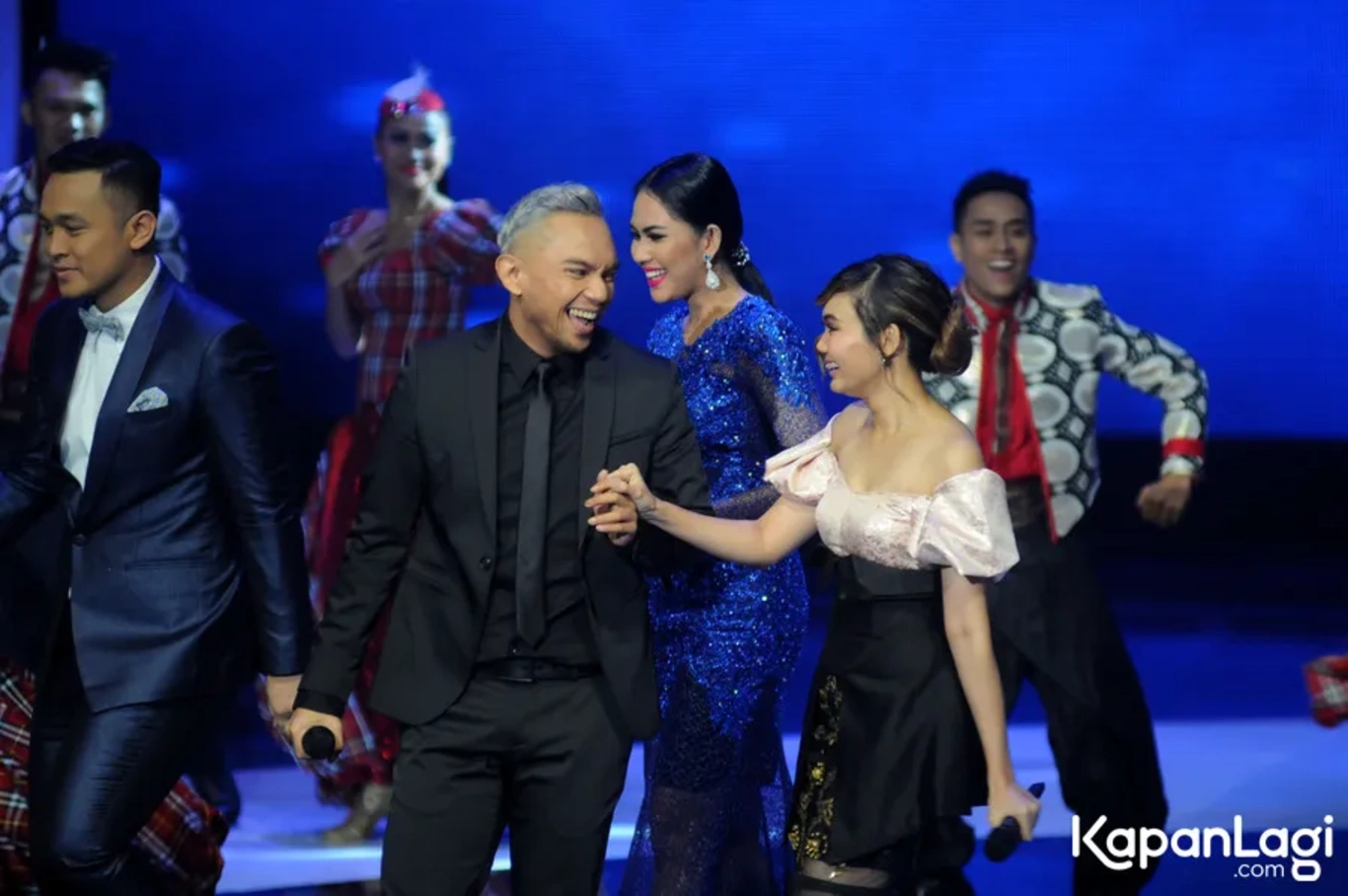Jika Anda tidak melihat foto Fakhrul Razi, kemungkinan karena foto dengan nomor tersebut tidak tersedia di Kapanlagi.com™