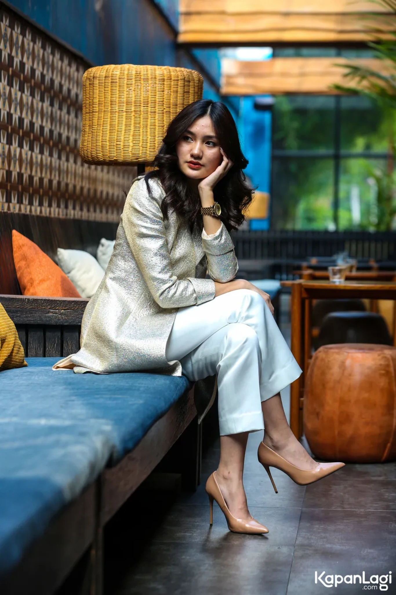 Jika Anda tidak melihat foto Fannita Posumah, kemungkinan karena foto dengan nomor tersebut tidak tersedia di Kapanlagi.com™