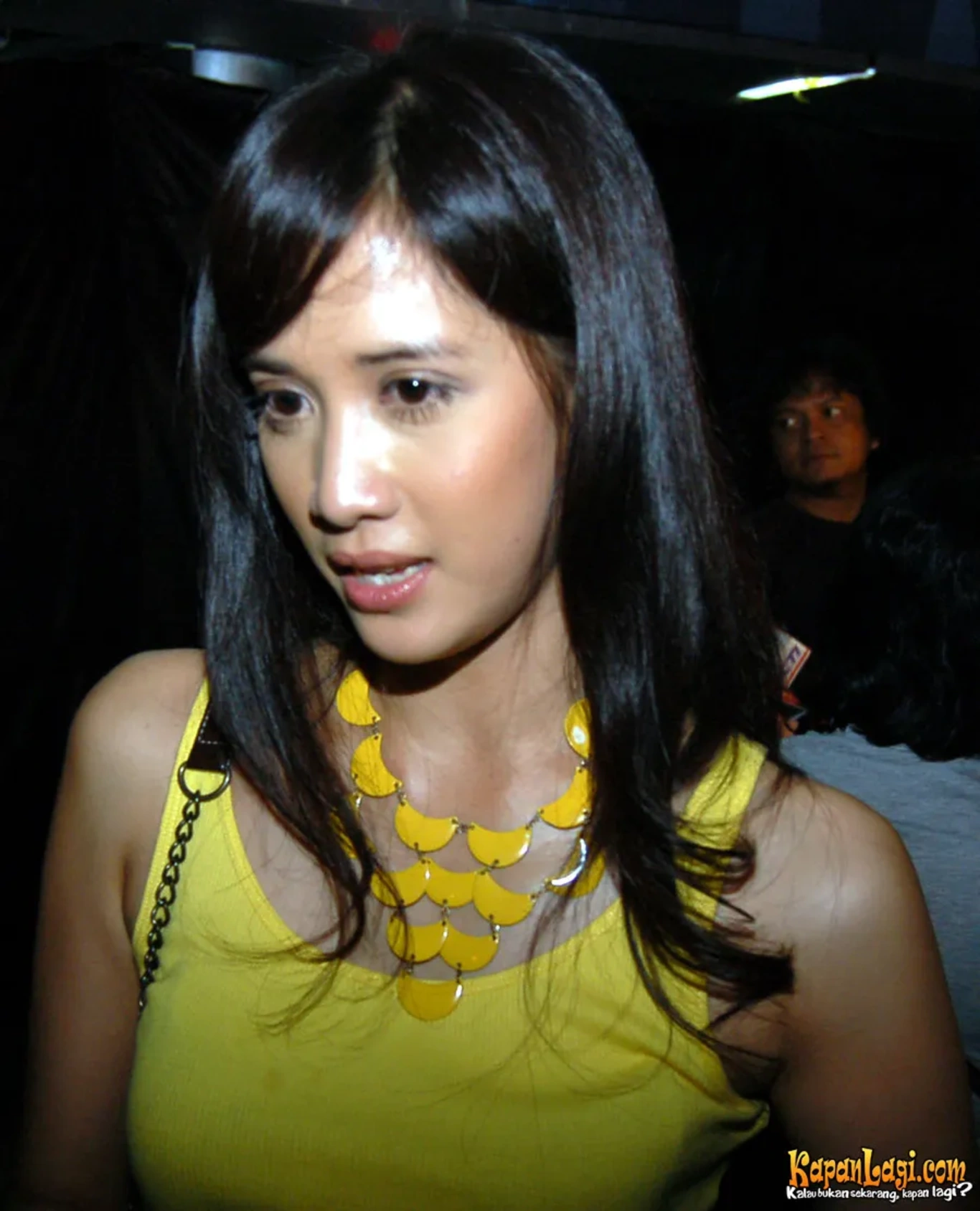 Jika Anda tidak melihat foto Fanny Fabriana, kemungkinan karena foto dengan nomor tersebut tidak tersedia di Kapanlagi.com™