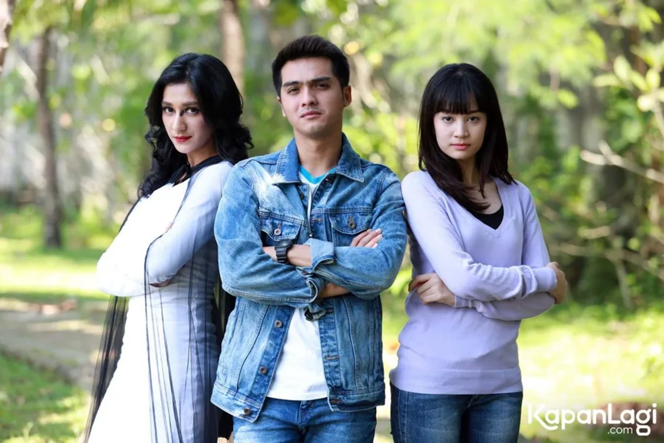 Jika Anda tidak melihat foto Fanny Ghassani, kemungkinan karena foto dengan nomor tersebut tidak tersedia di Kapanlagi.com™