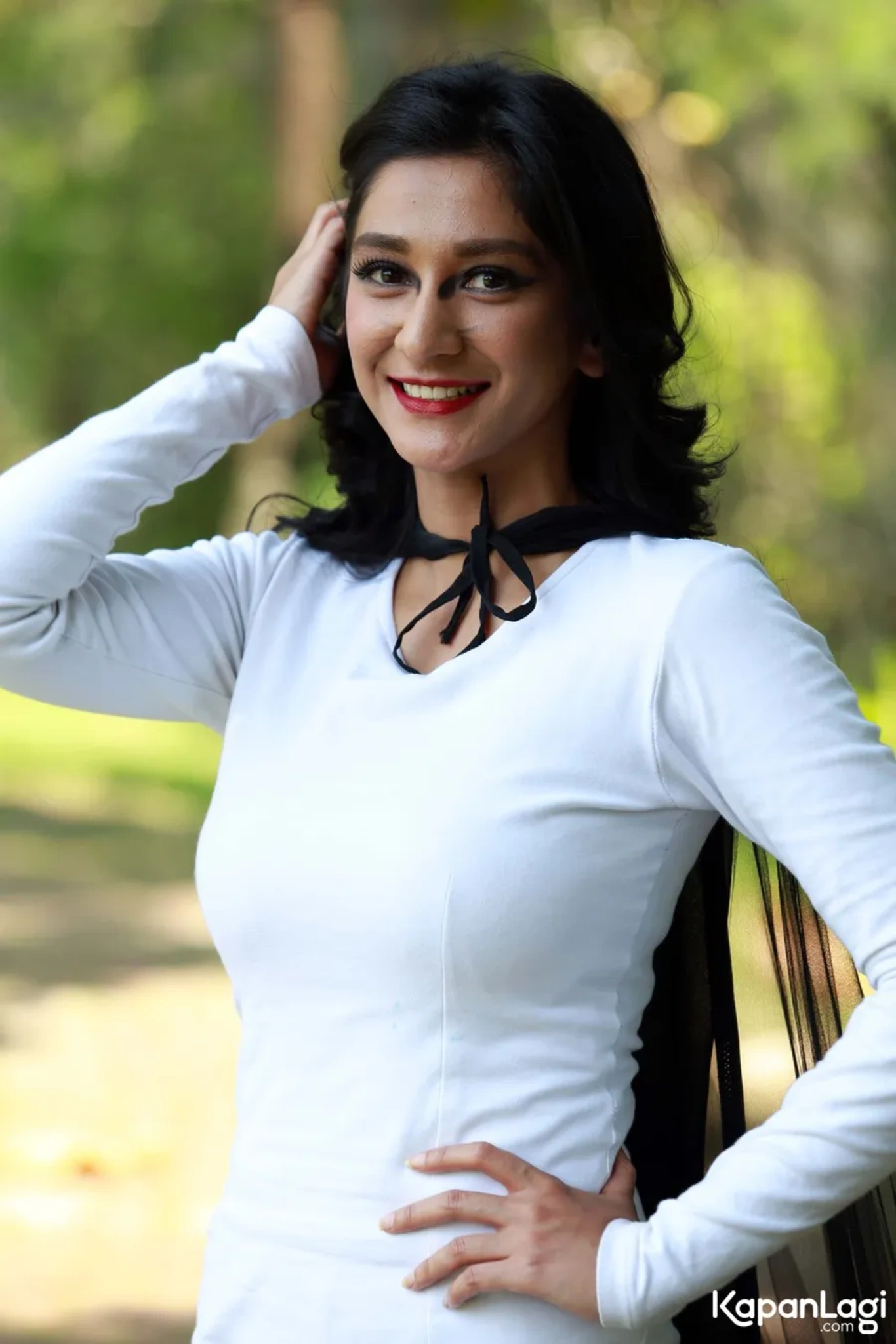 Jika Anda tidak melihat foto Fanny Ghassani, kemungkinan karena foto dengan nomor tersebut tidak tersedia di Kapanlagi.com™