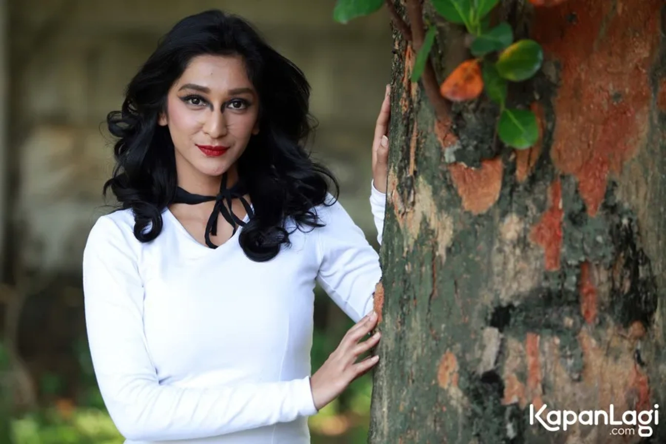 Jika Anda tidak melihat foto Fanny Ghassani, kemungkinan karena foto dengan nomor tersebut tidak tersedia di Kapanlagi.com™