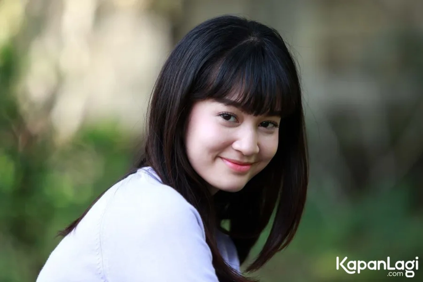 Jika Anda tidak melihat foto Faradilla Yoshi, kemungkinan karena foto dengan nomor tersebut tidak tersedia di Kapanlagi.com™