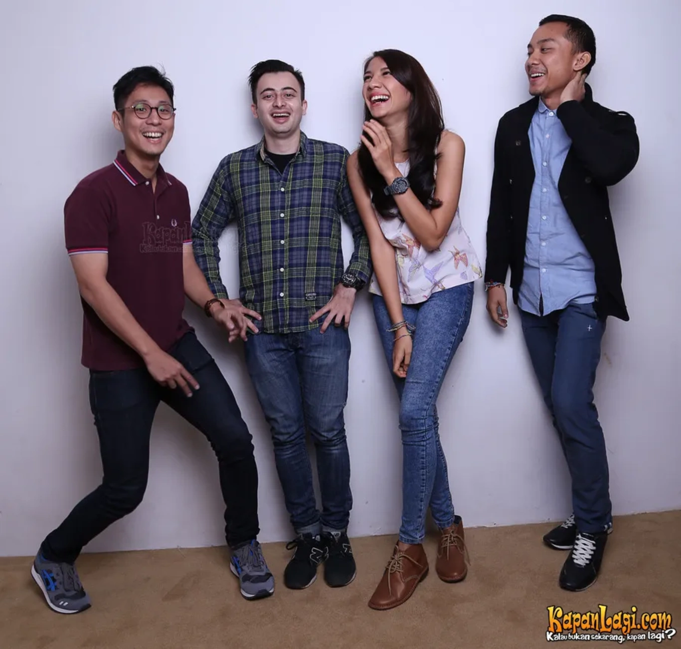 Jika Anda tidak melihat foto Farhad, kemungkinan karena foto dengan nomor tersebut tidak tersedia di Kapanlagi.com™