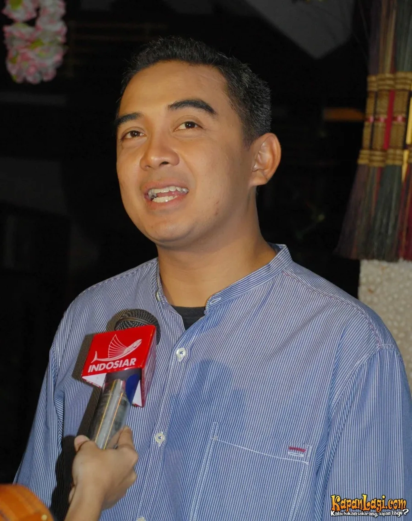 Jika Anda tidak melihat foto Farhan, kemungkinan karena foto dengan nomor tersebut tidak tersedia di Kapanlagi.com™