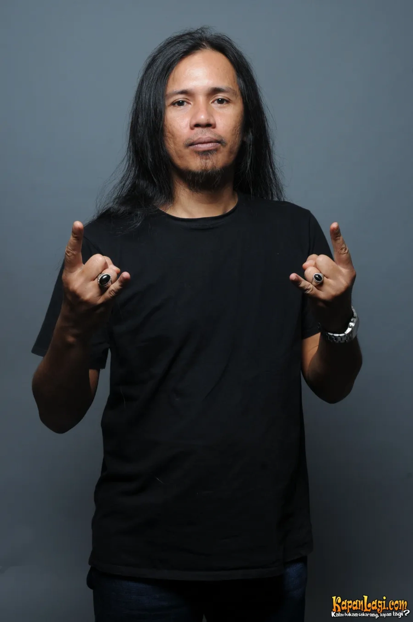 Jika Anda tidak melihat foto Farid Martin Boomerang, kemungkinan karena foto dengan nomor tersebut tidak tersedia di Kapanlagi.com™