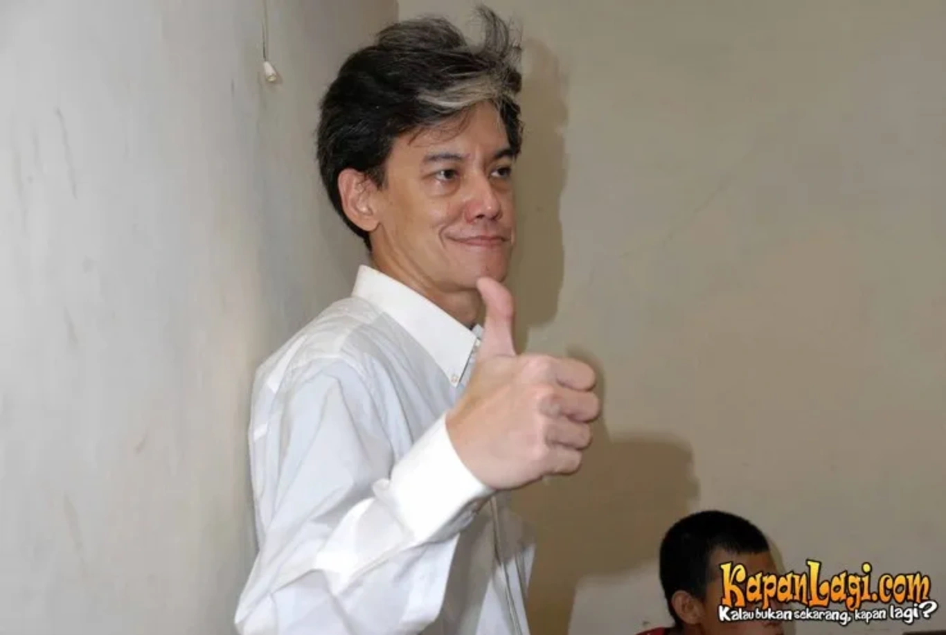 Jika Anda tidak melihat foto Fariz RM, kemungkinan karena foto dengan nomor tersebut tidak tersedia di Kapanlagi.com™