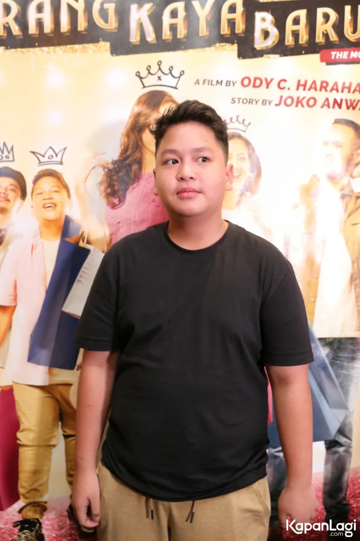 Jika Anda tidak melihat foto Fatih Unru, kemungkinan karena foto dengan nomor tersebut tidak tersedia di Kapanlagi.com™