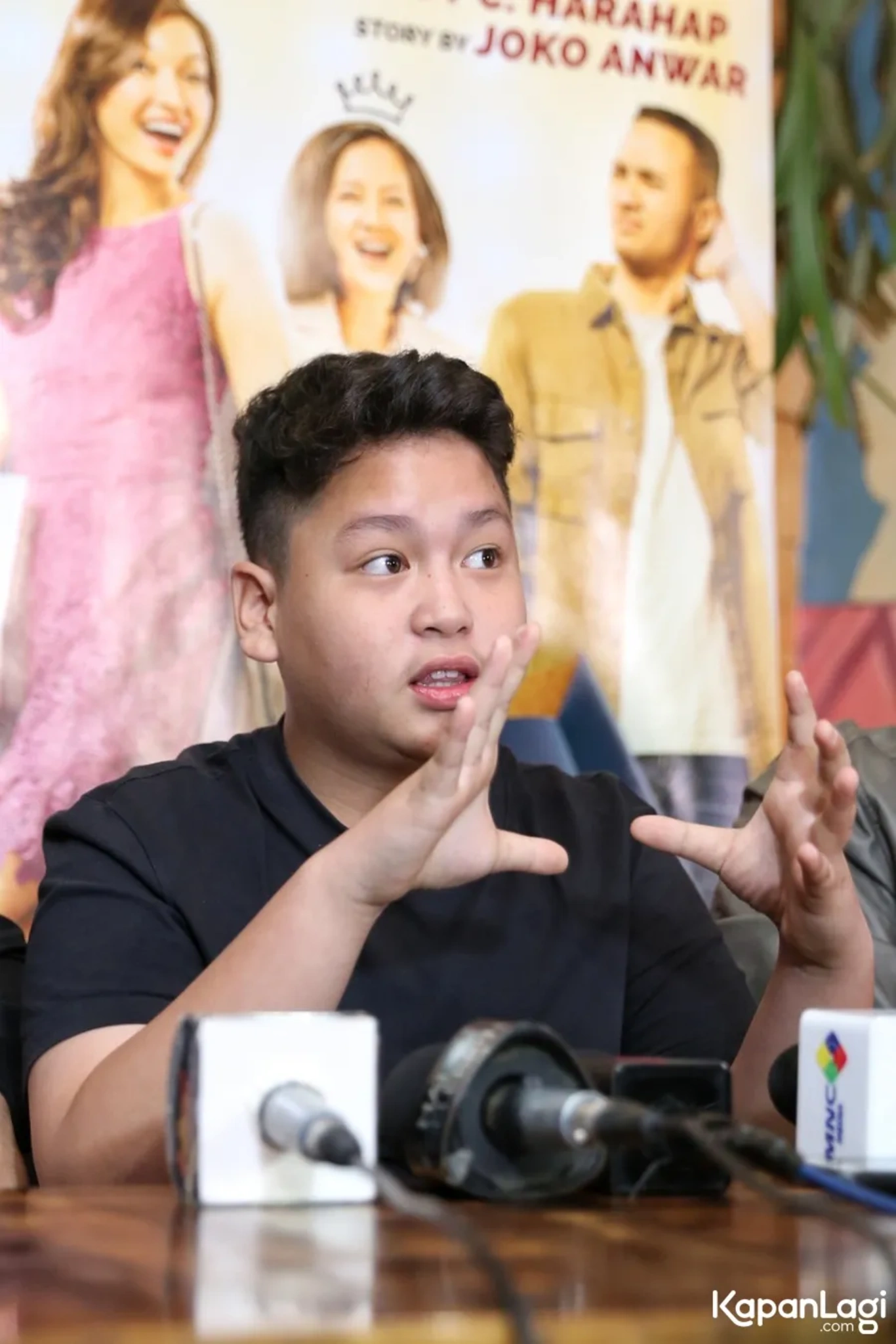 Jika Anda tidak melihat foto Fatih Unru, kemungkinan karena foto dengan nomor tersebut tidak tersedia di Kapanlagi.com™