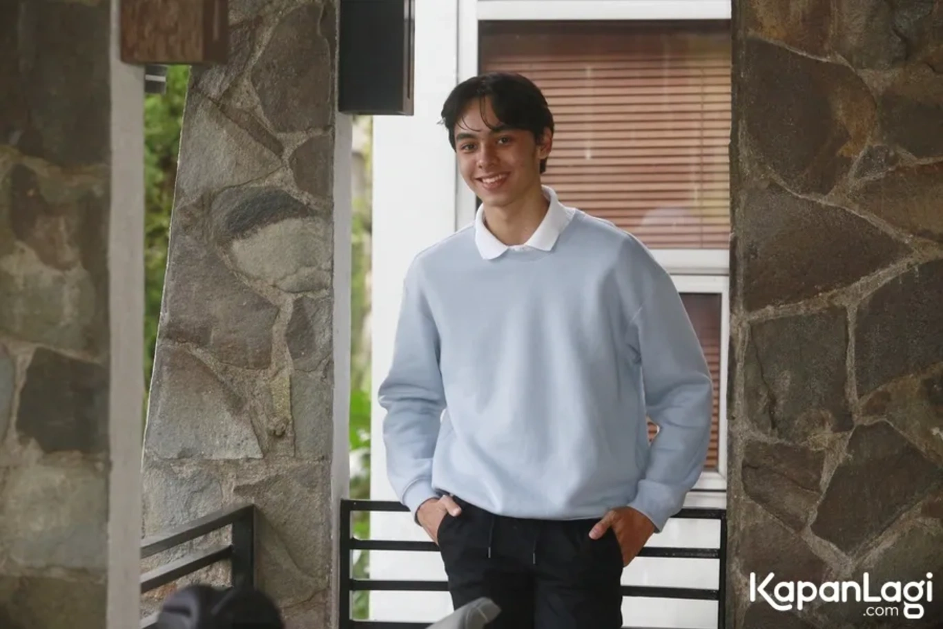 Jika Anda tidak melihat foto Fattah Syach, kemungkinan karena foto dengan nomor tersebut tidak tersedia di Kapanlagi.com™