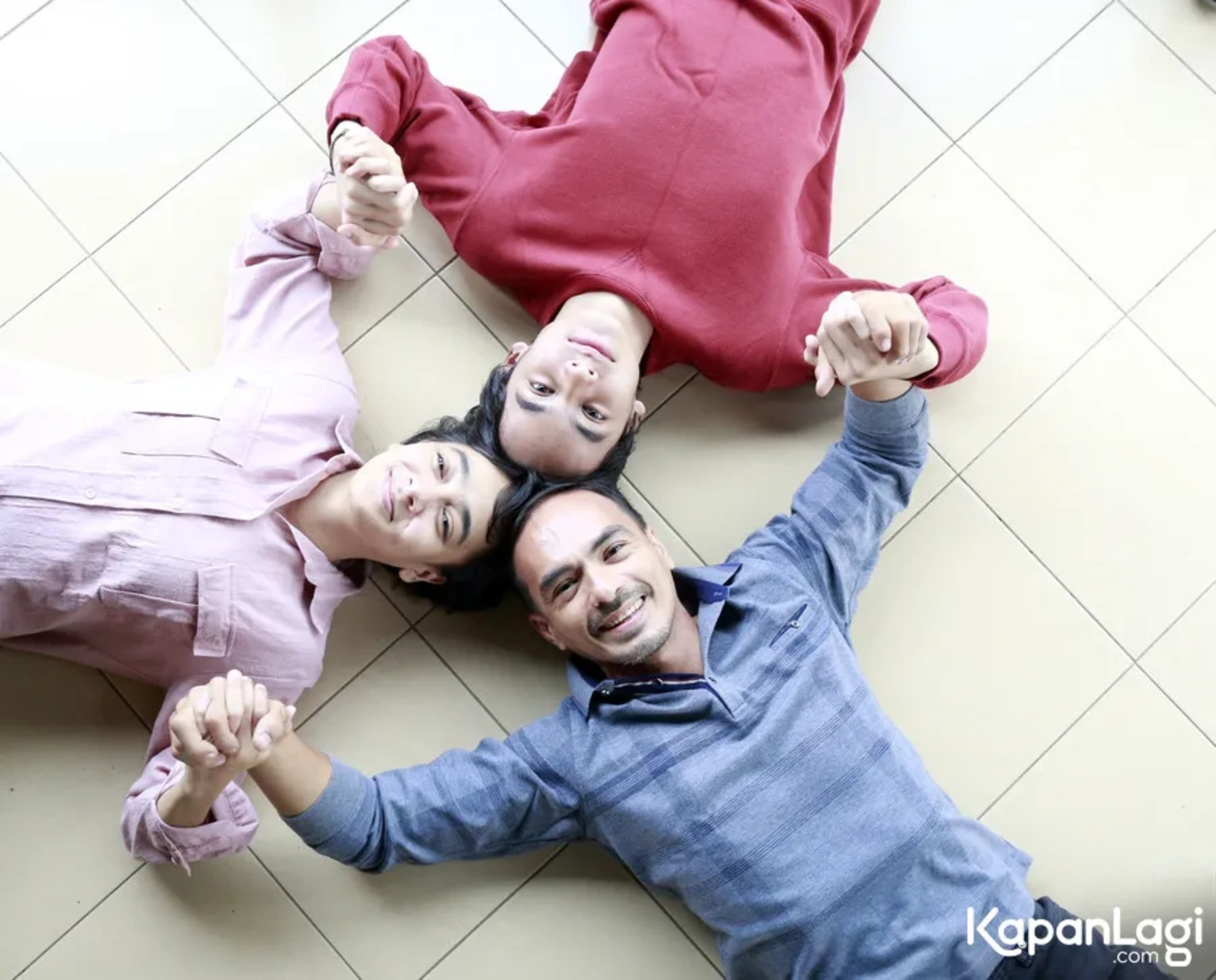 Jika Anda tidak melihat foto Fattah Syach, kemungkinan karena foto dengan nomor tersebut tidak tersedia di Kapanlagi.com™