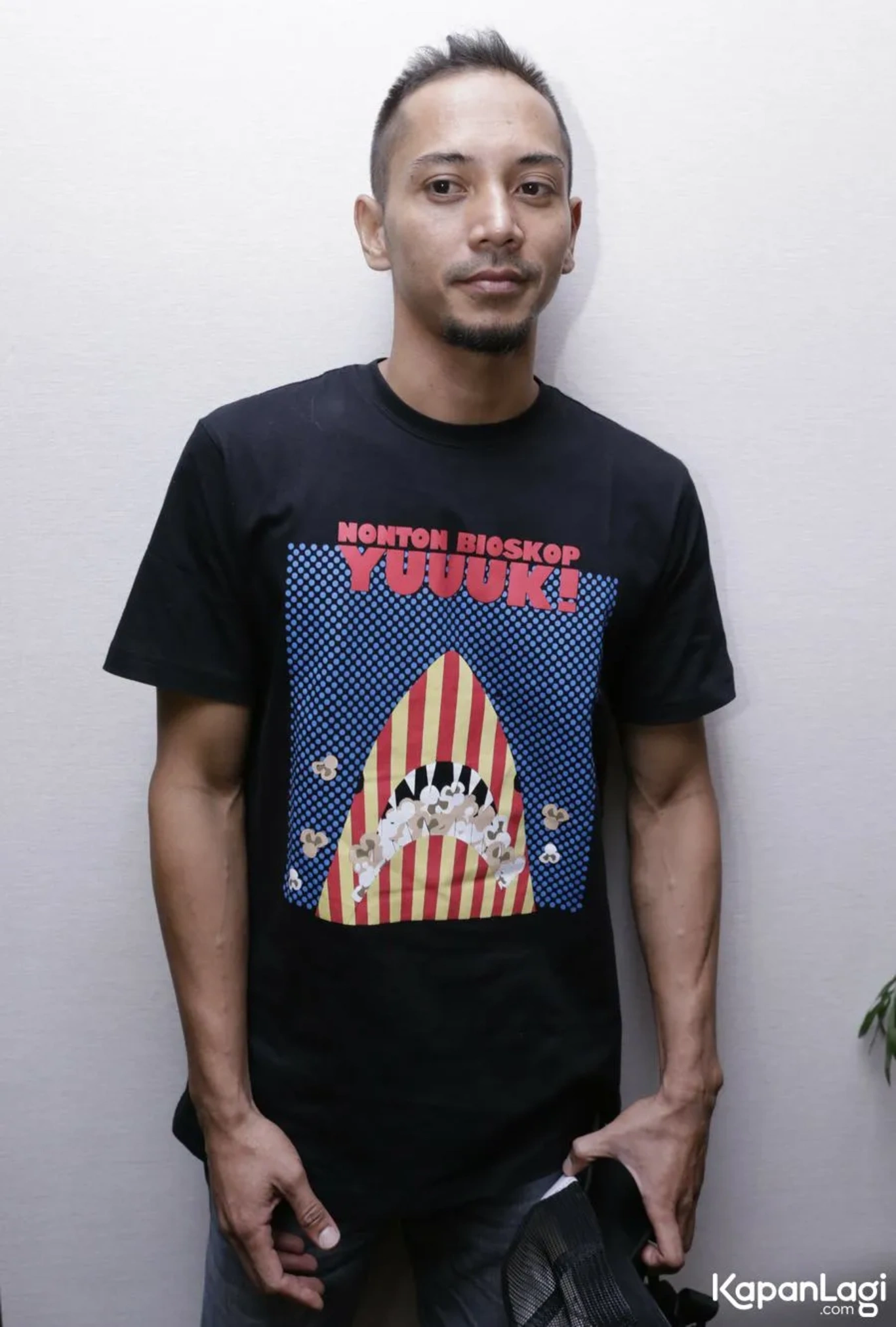 Jika Anda tidak melihat foto Fauzi Baadila, kemungkinan karena foto dengan nomor tersebut tidak tersedia di Kapanlagi.com™