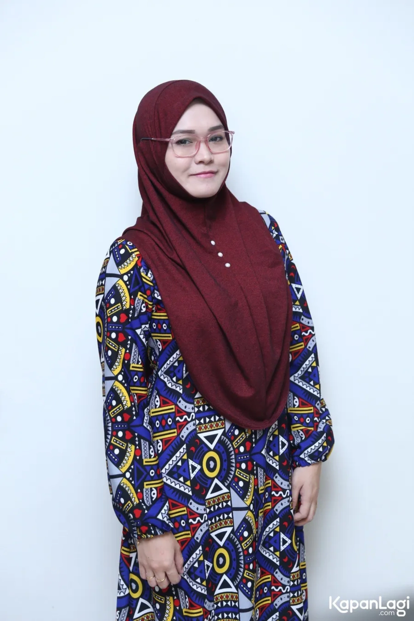 Jika Anda tidak melihat foto Fauziah Gambus DAA4, kemungkinan karena foto dengan nomor tersebut tidak tersedia di Kapanlagi.com™