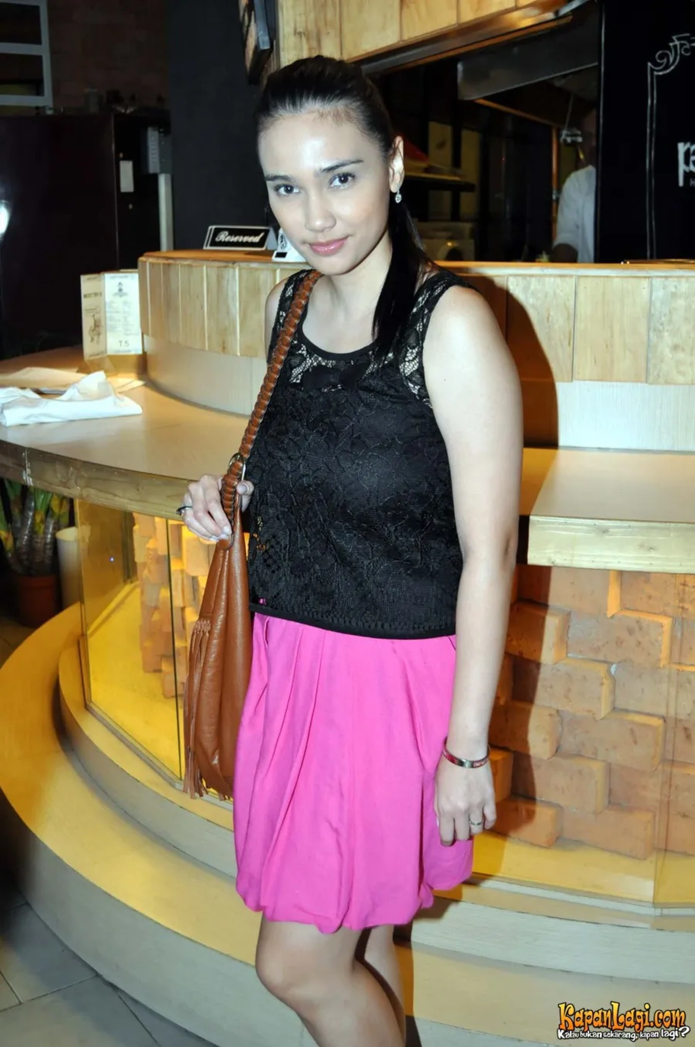 Jika Anda tidak melihat foto Feby Febiola, kemungkinan karena foto dengan nomor tersebut tidak tersedia di Kapanlagi.com™