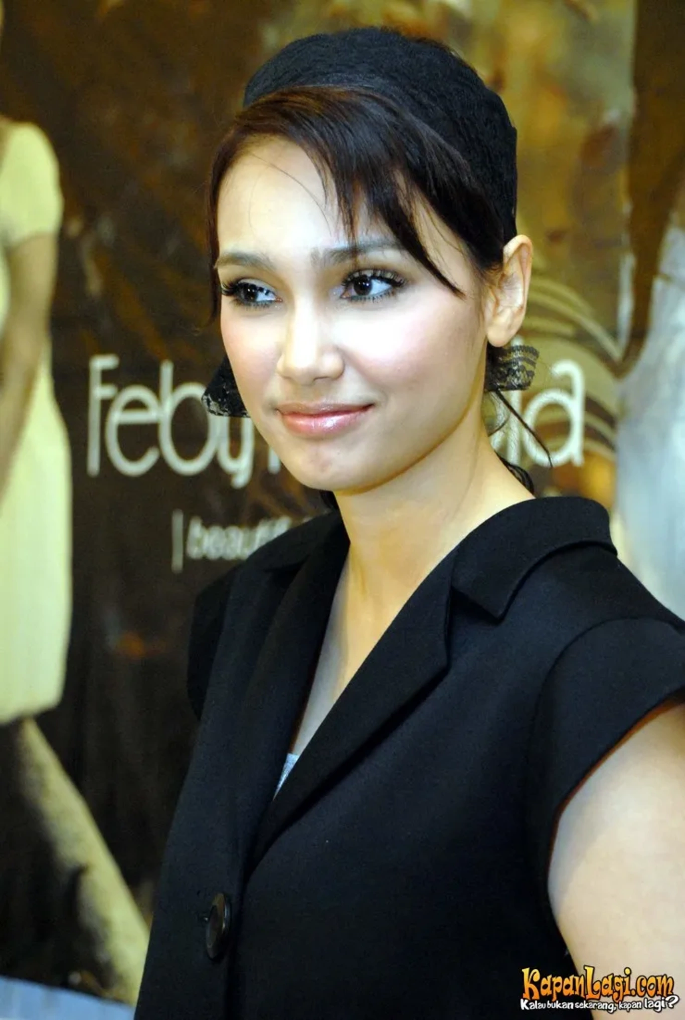 Jika Anda tidak melihat foto Feby Febiola, kemungkinan karena foto dengan nomor tersebut tidak tersedia di Kapanlagi.com™