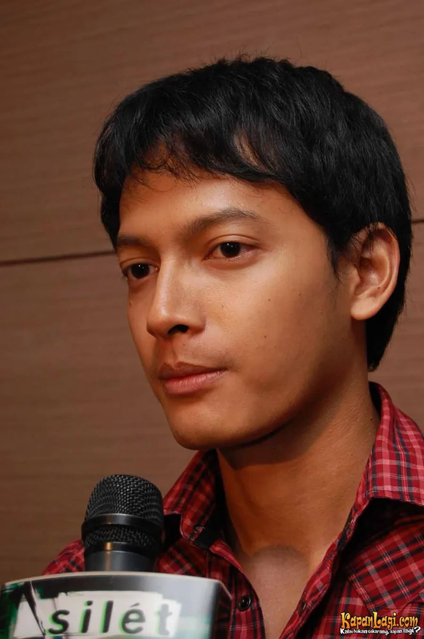 Jika Anda tidak melihat foto Fedi Nuril, kemungkinan karena foto dengan nomor tersebut tidak tersedia di Kapanlagi.com™