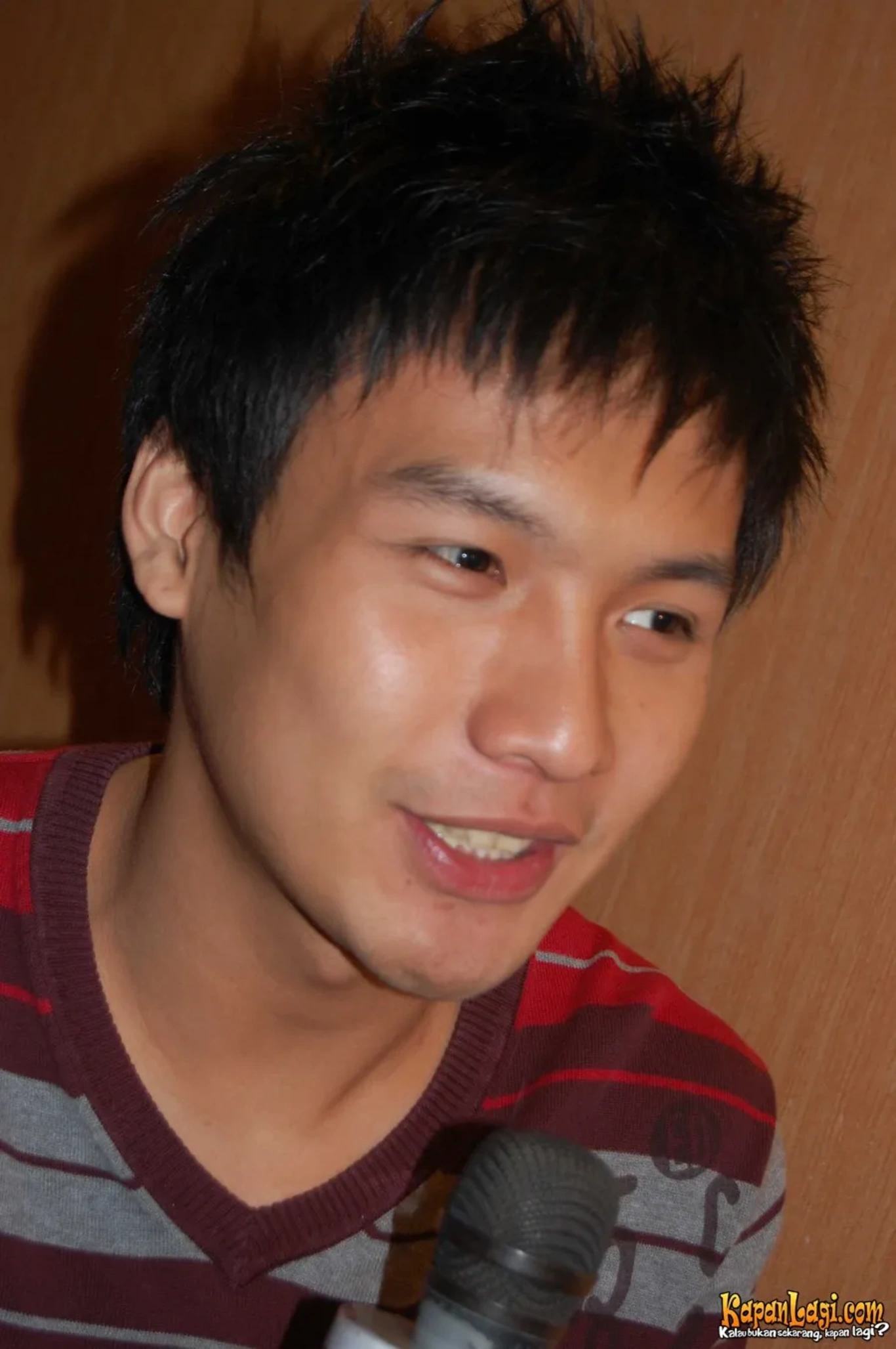 Jika Anda tidak melihat foto Fendy Chou, kemungkinan karena foto dengan nomor tersebut tidak tersedia di Kapanlagi.com™