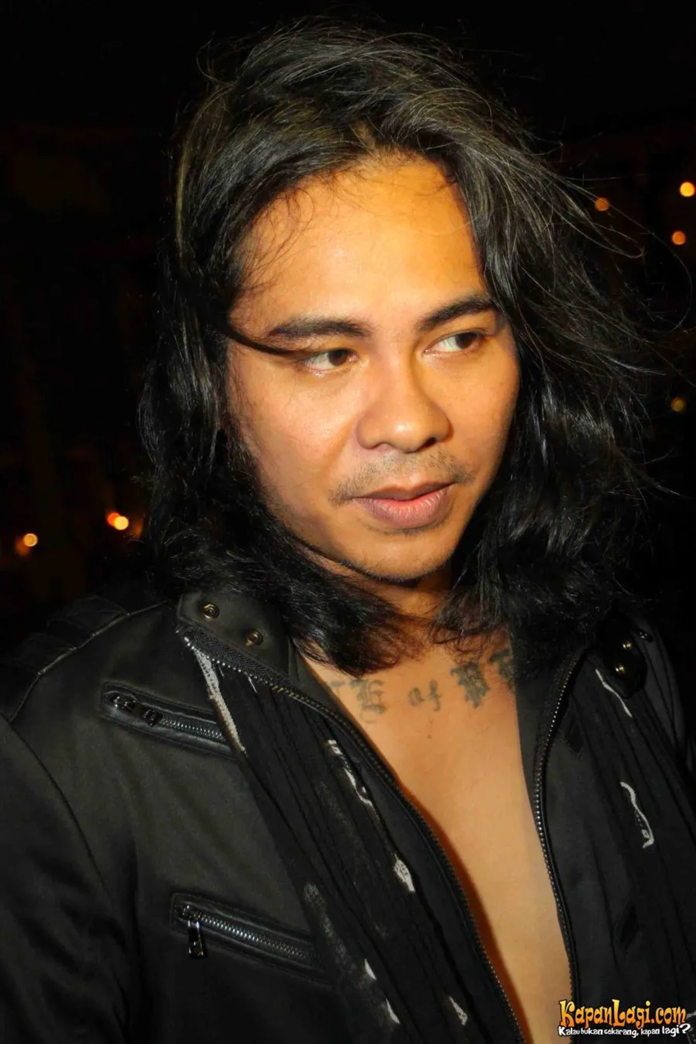 Jika Anda tidak melihat foto Ferdy Tahier, kemungkinan karena foto dengan nomor tersebut tidak tersedia di Kapanlagi.com™