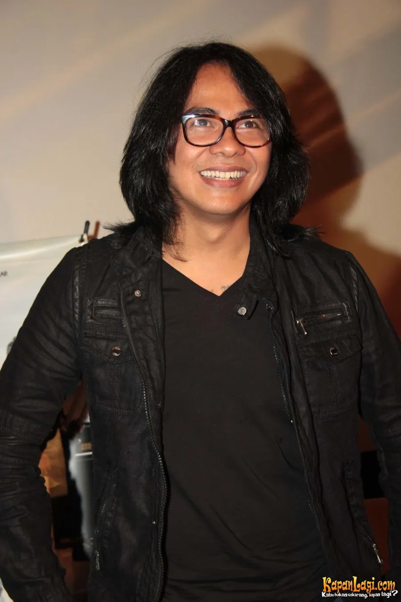 Jika Anda tidak melihat foto Ferdy Tahier, kemungkinan karena foto dengan nomor tersebut tidak tersedia di Kapanlagi.com™