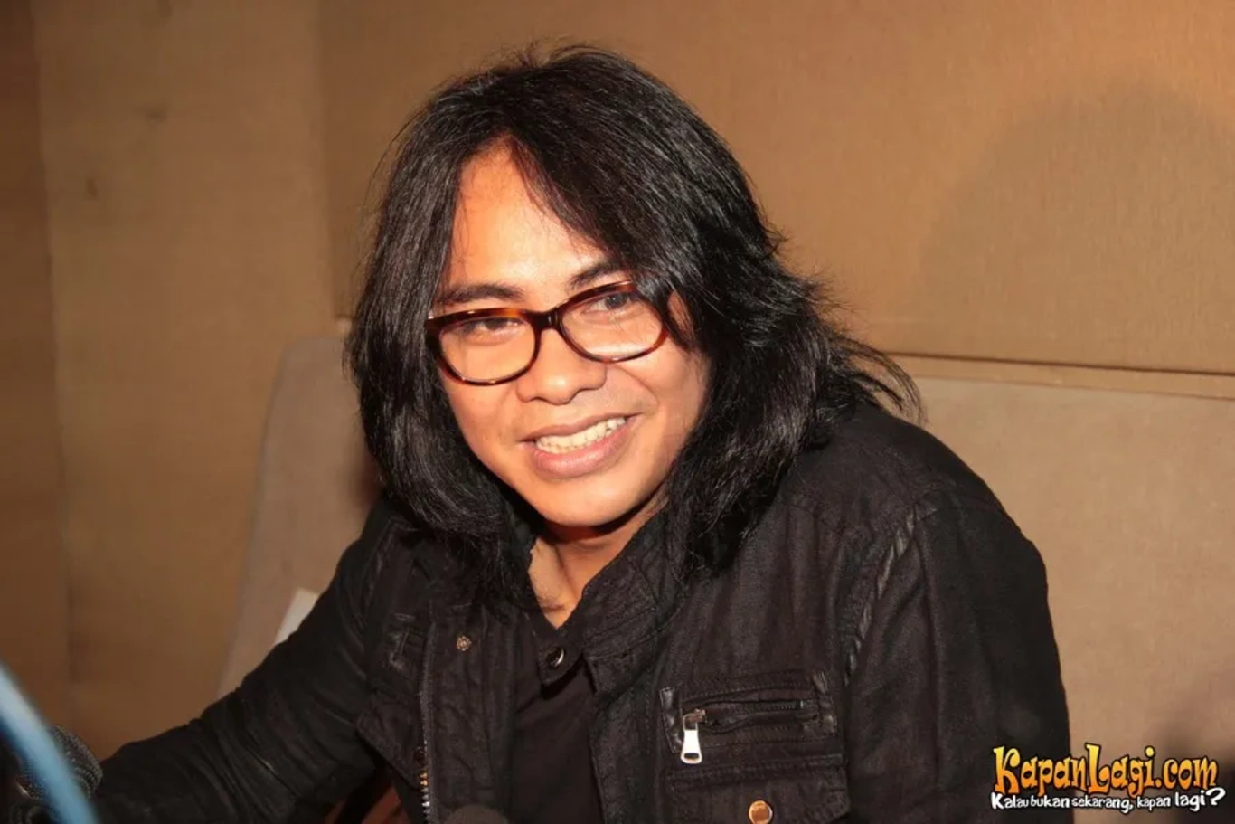 Jika Anda tidak melihat foto Ferdy Tahier, kemungkinan karena foto dengan nomor tersebut tidak tersedia di Kapanlagi.com™