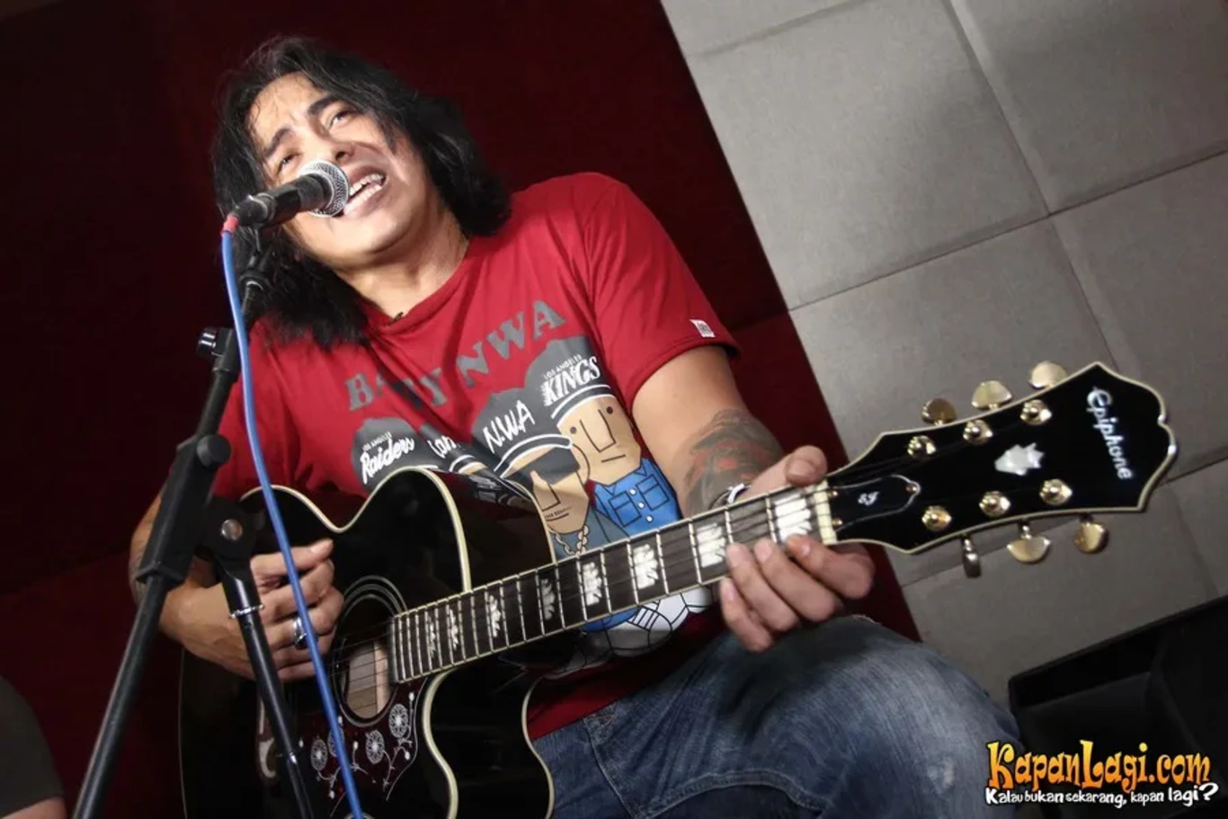 Jika Anda tidak melihat foto Ferdy Tahier, kemungkinan karena foto dengan nomor tersebut tidak tersedia di Kapanlagi.com™