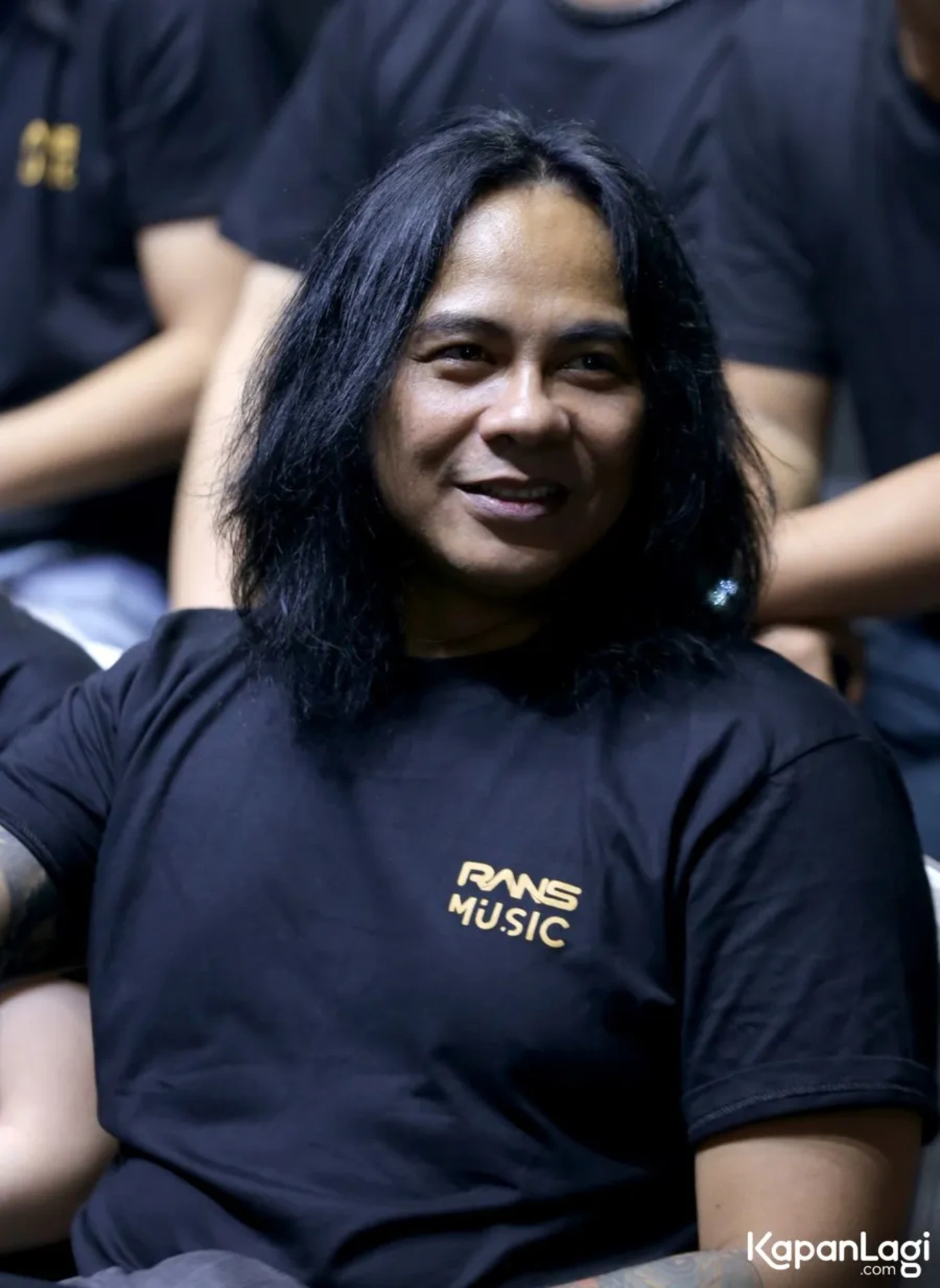 Jika Anda tidak melihat foto Ferdy Tahier, kemungkinan karena foto dengan nomor tersebut tidak tersedia di Kapanlagi.com™