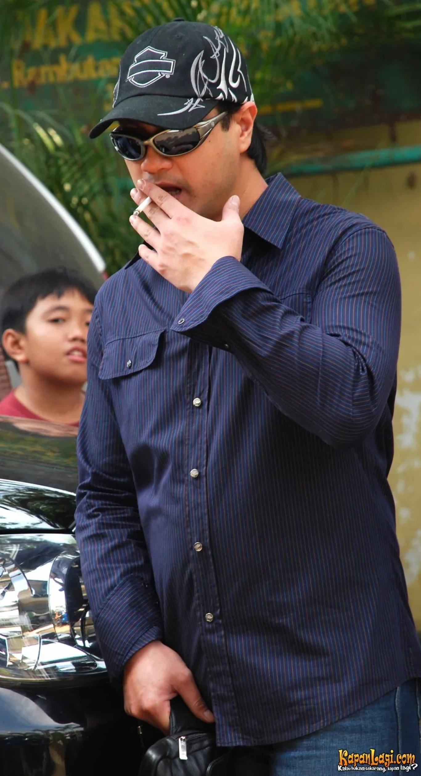 Jika Anda tidak melihat foto Ferry Irawan, kemungkinan karena foto dengan nomor tersebut tidak tersedia di Kapanlagi.com™