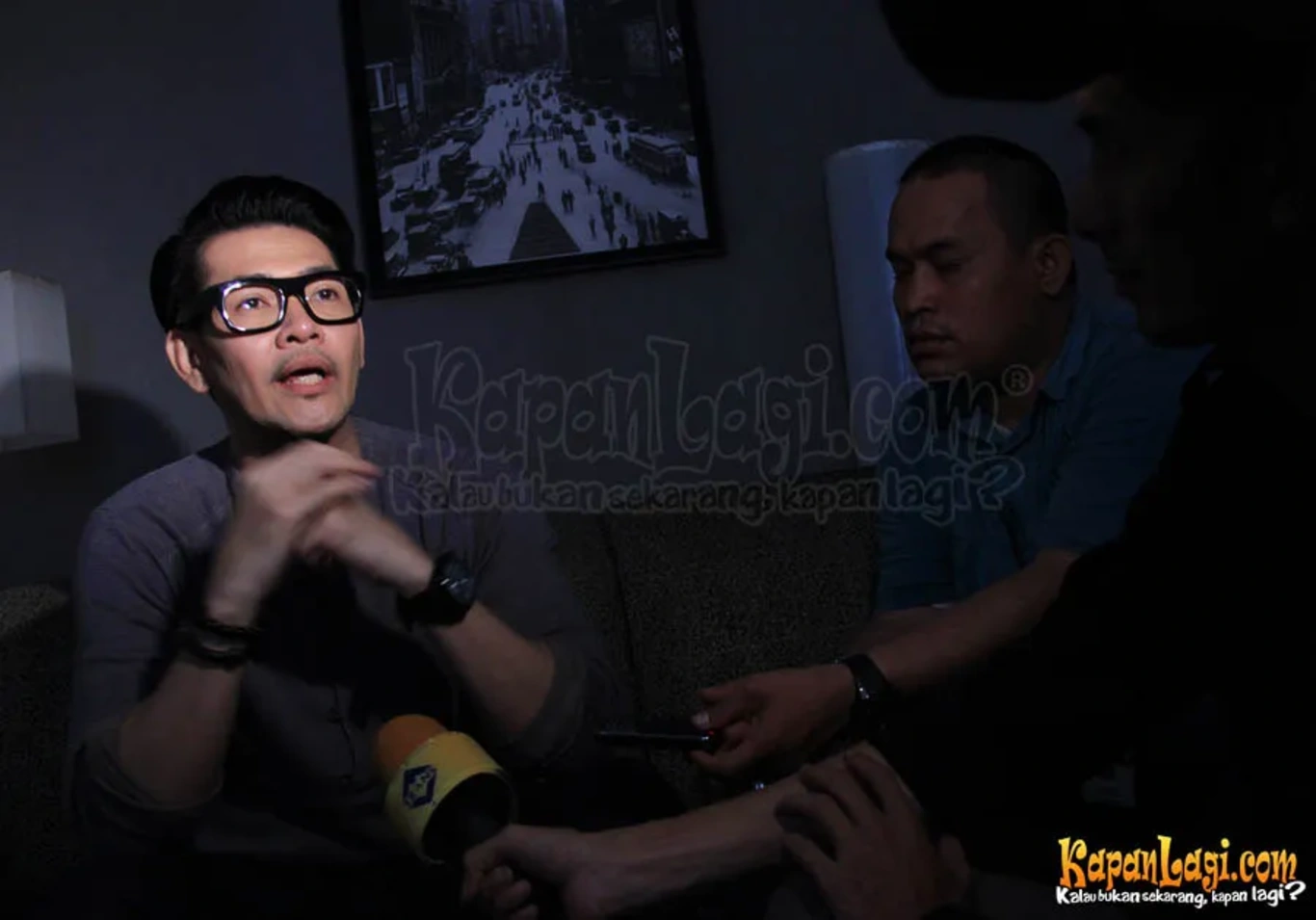 Jika Anda tidak melihat foto Ferry Salim, kemungkinan karena foto dengan nomor tersebut tidak tersedia di Kapanlagi.com™