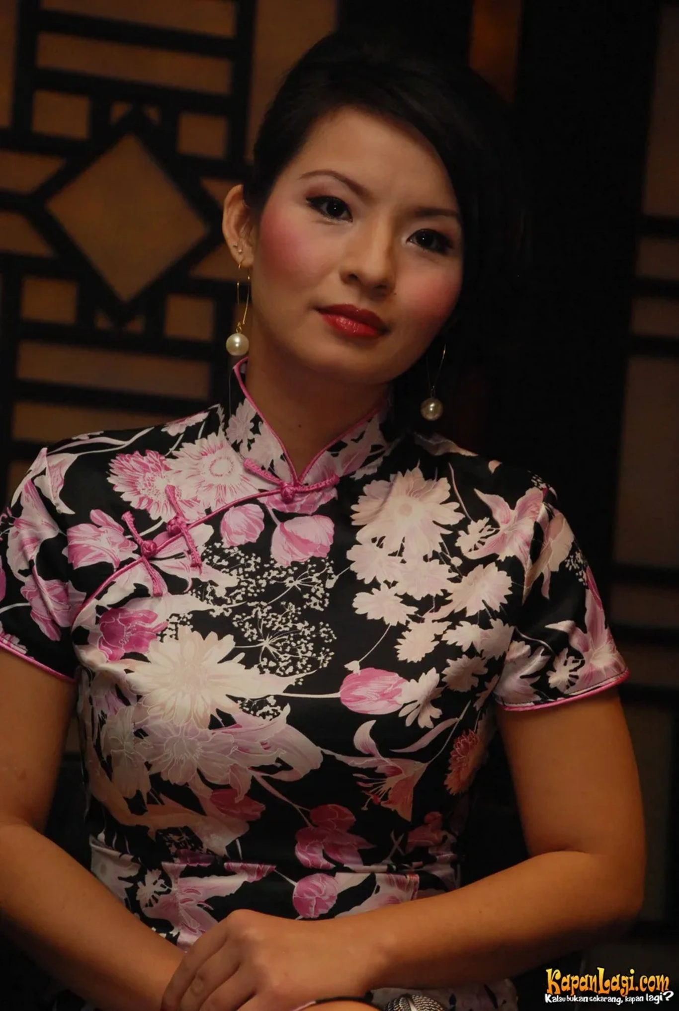 Jika Anda tidak melihat foto Fiona Yuan, kemungkinan karena foto dengan nomor tersebut tidak tersedia di Kapanlagi.com™