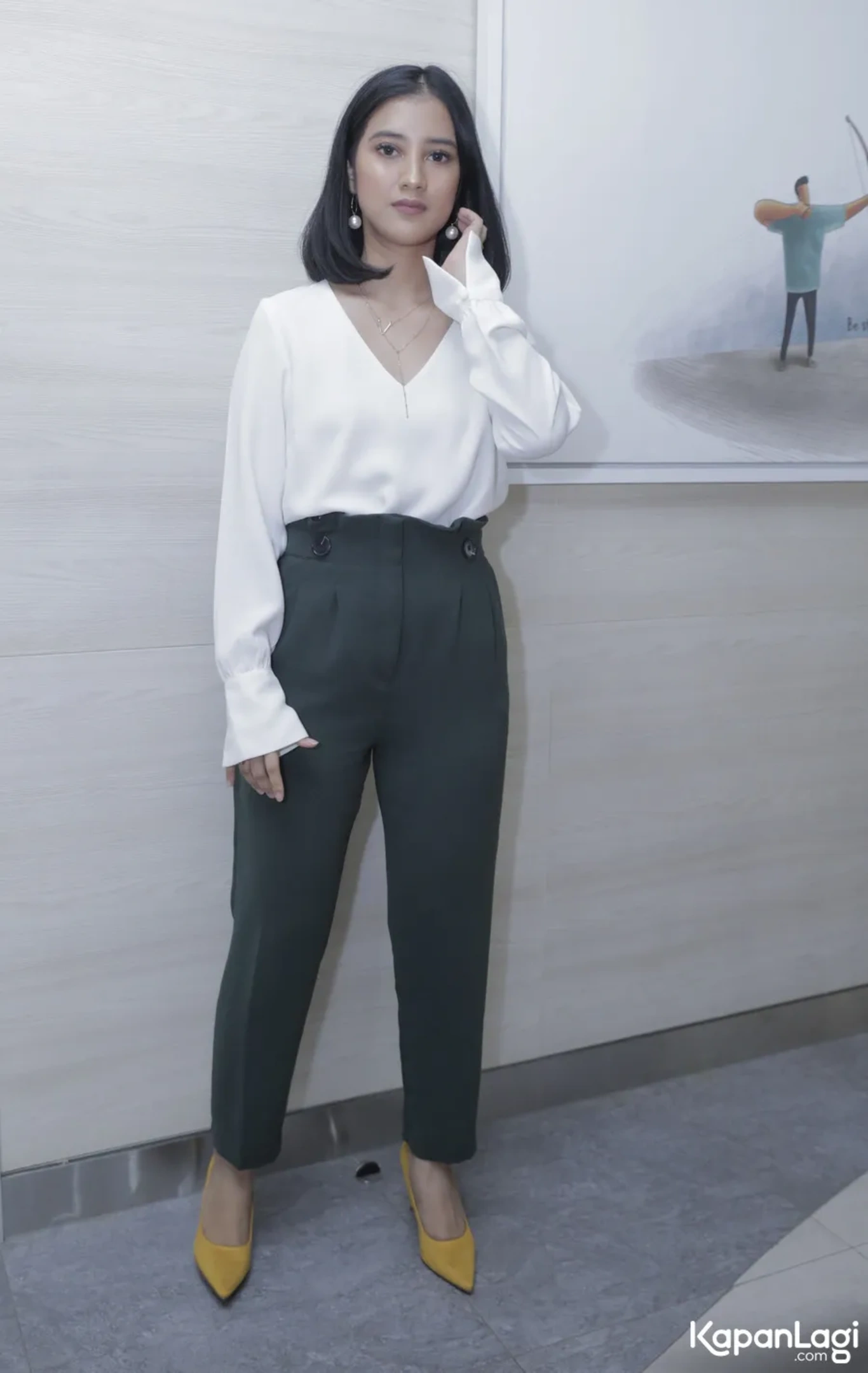 Jika Anda tidak melihat foto Fita Anggriani, kemungkinan karena foto dengan nomor tersebut tidak tersedia di Kapanlagi.com™