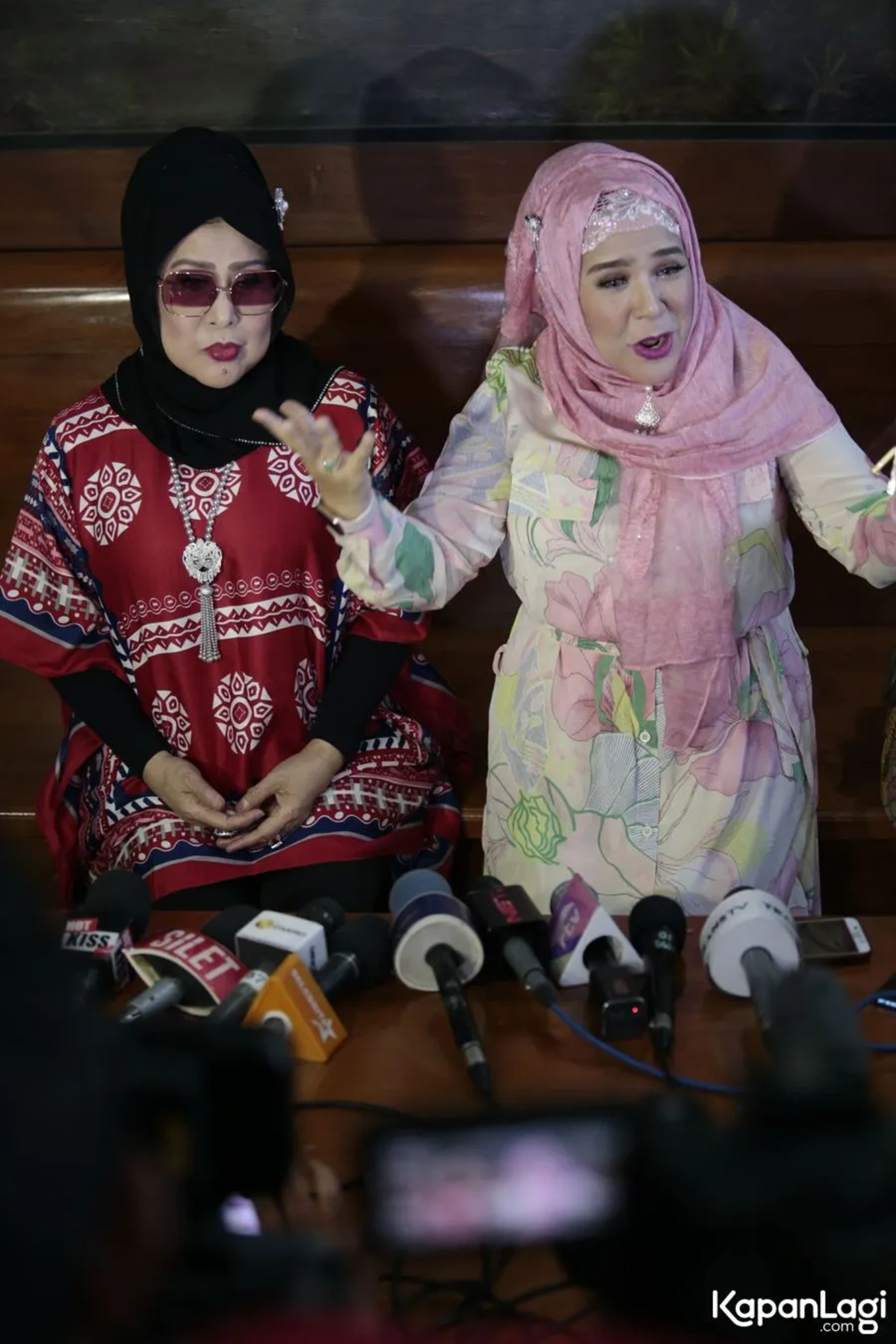 Jika Anda tidak melihat foto Fitria Sukaesih, kemungkinan karena foto dengan nomor tersebut tidak tersedia di Kapanlagi.com™