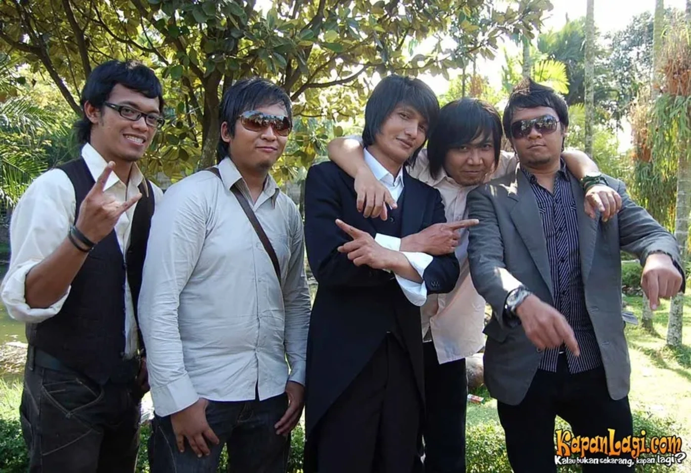 Jika Anda tidak melihat foto Flanella, kemungkinan karena foto dengan nomor tersebut tidak tersedia di Kapanlagi.com™