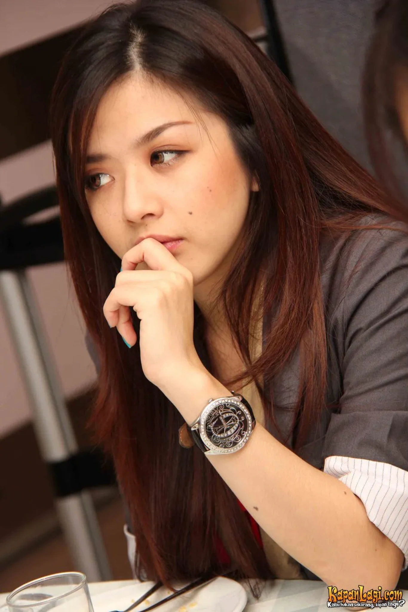 Jika Anda tidak melihat foto Franda, kemungkinan karena foto dengan nomor tersebut tidak tersedia di Kapanlagi.com™