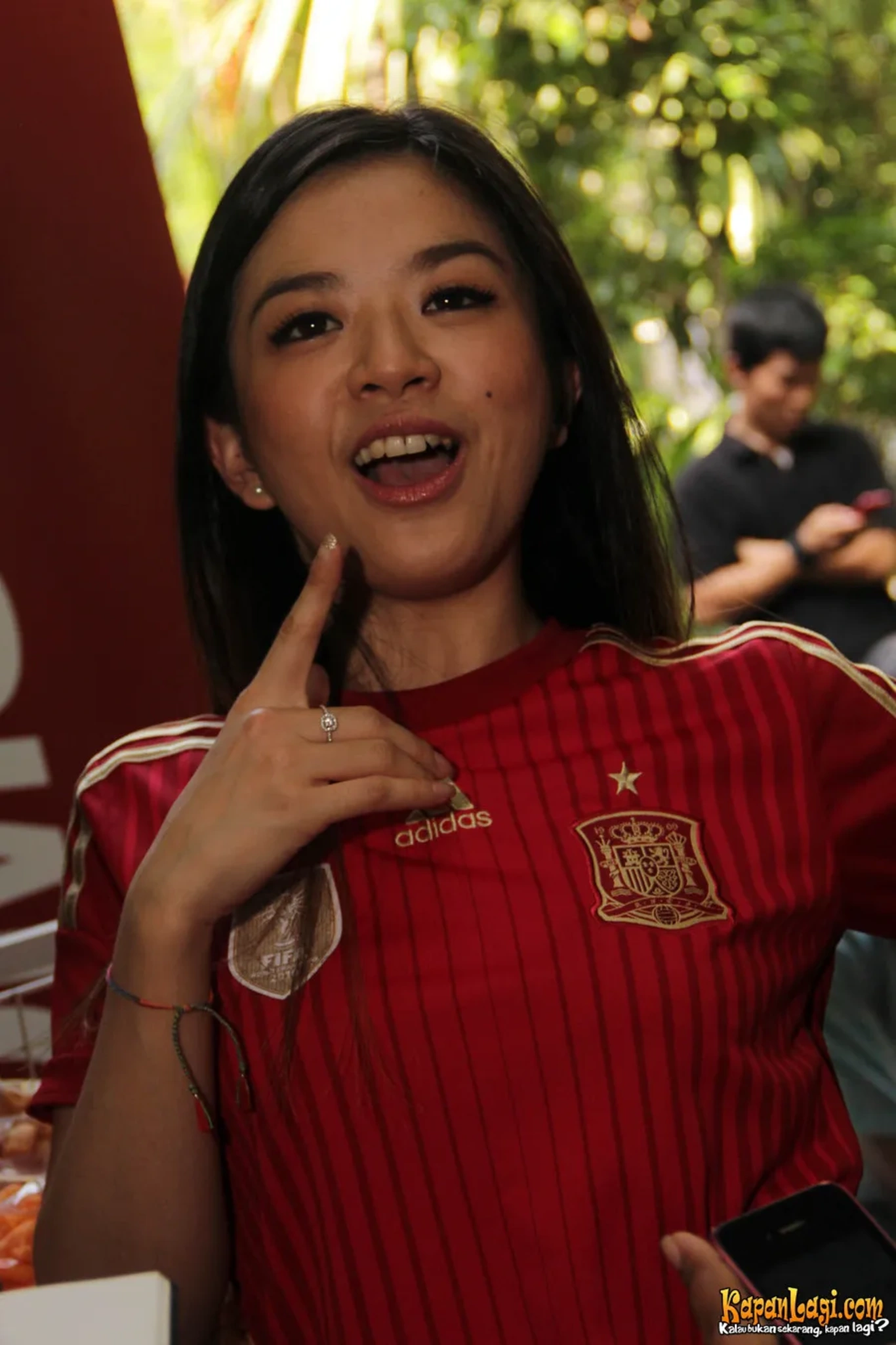 Jika Anda tidak melihat foto Franda, kemungkinan karena foto dengan nomor tersebut tidak tersedia di Kapanlagi.com™