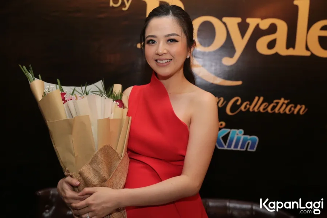 Jika Anda tidak melihat foto Franda, kemungkinan karena foto dengan nomor tersebut tidak tersedia di Kapanlagi.com™