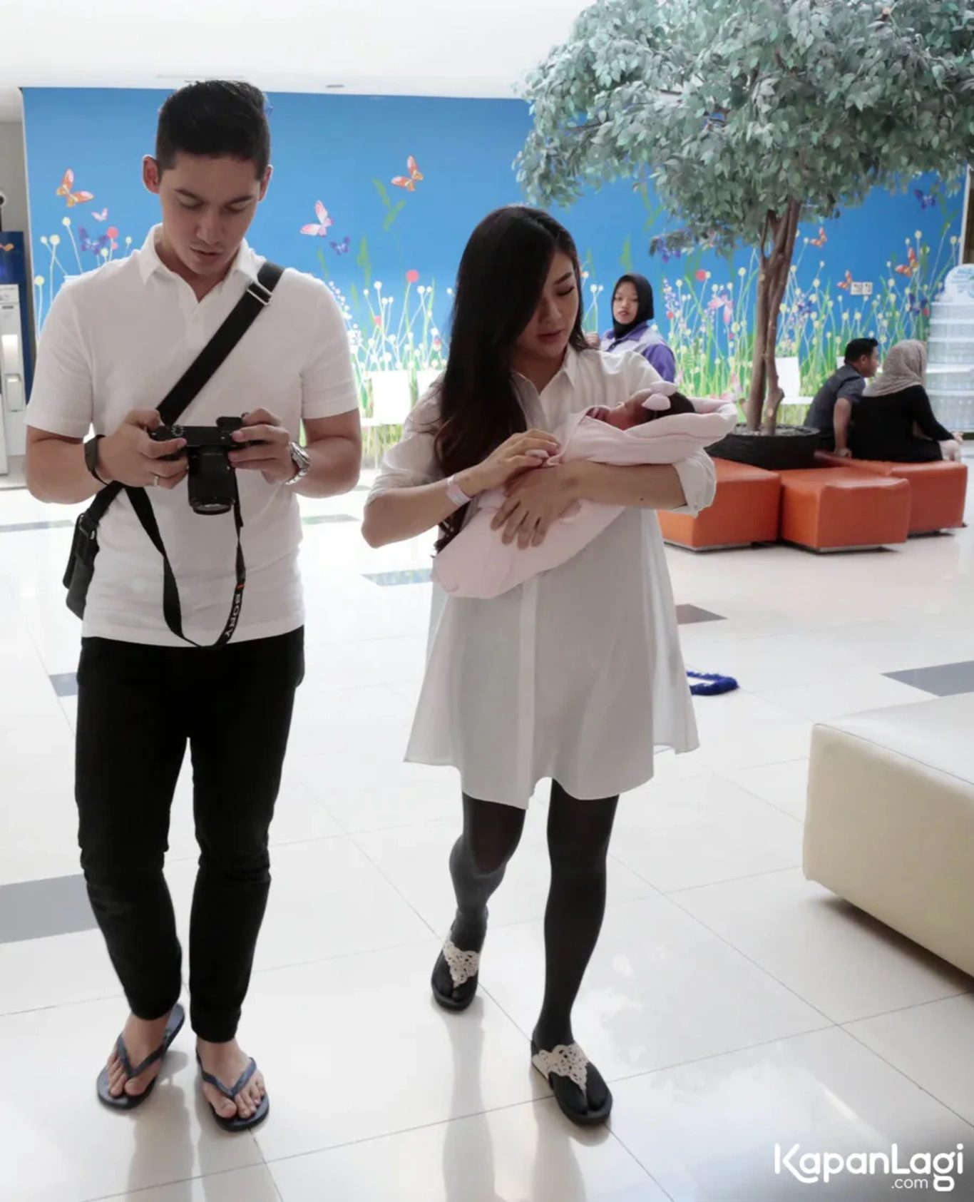 Jika Anda tidak melihat foto Franda, kemungkinan karena foto dengan nomor tersebut tidak tersedia di Kapanlagi.com™