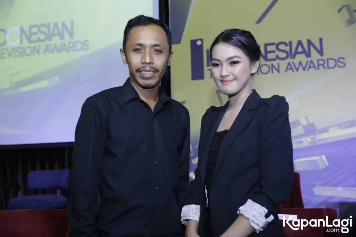 Jika Anda tidak melihat foto Furry Setya Raharja, kemungkinan karena foto dengan nomor tersebut tidak tersedia di Kapanlagi.com™