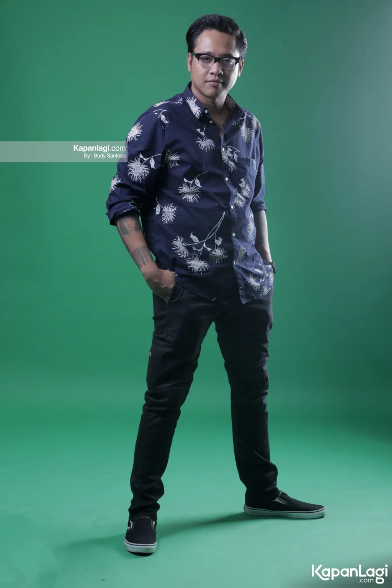 Jika Anda tidak melihat foto Gofar Hilman, kemungkinan karena foto dengan nomor tersebut tidak tersedia di Kapanlagi.com™