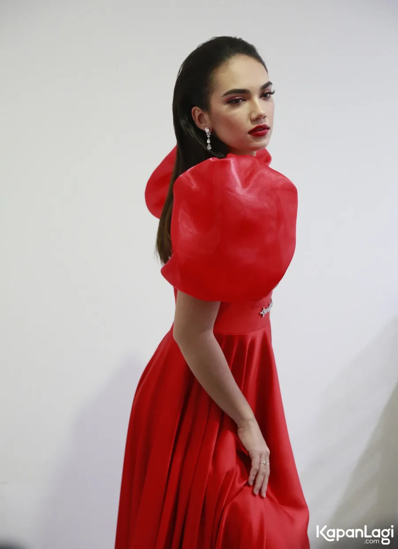 Jika Anda tidak melihat foto Haico Van Der Veken, kemungkinan karena foto dengan nomor tersebut tidak tersedia di Kapanlagi.com™