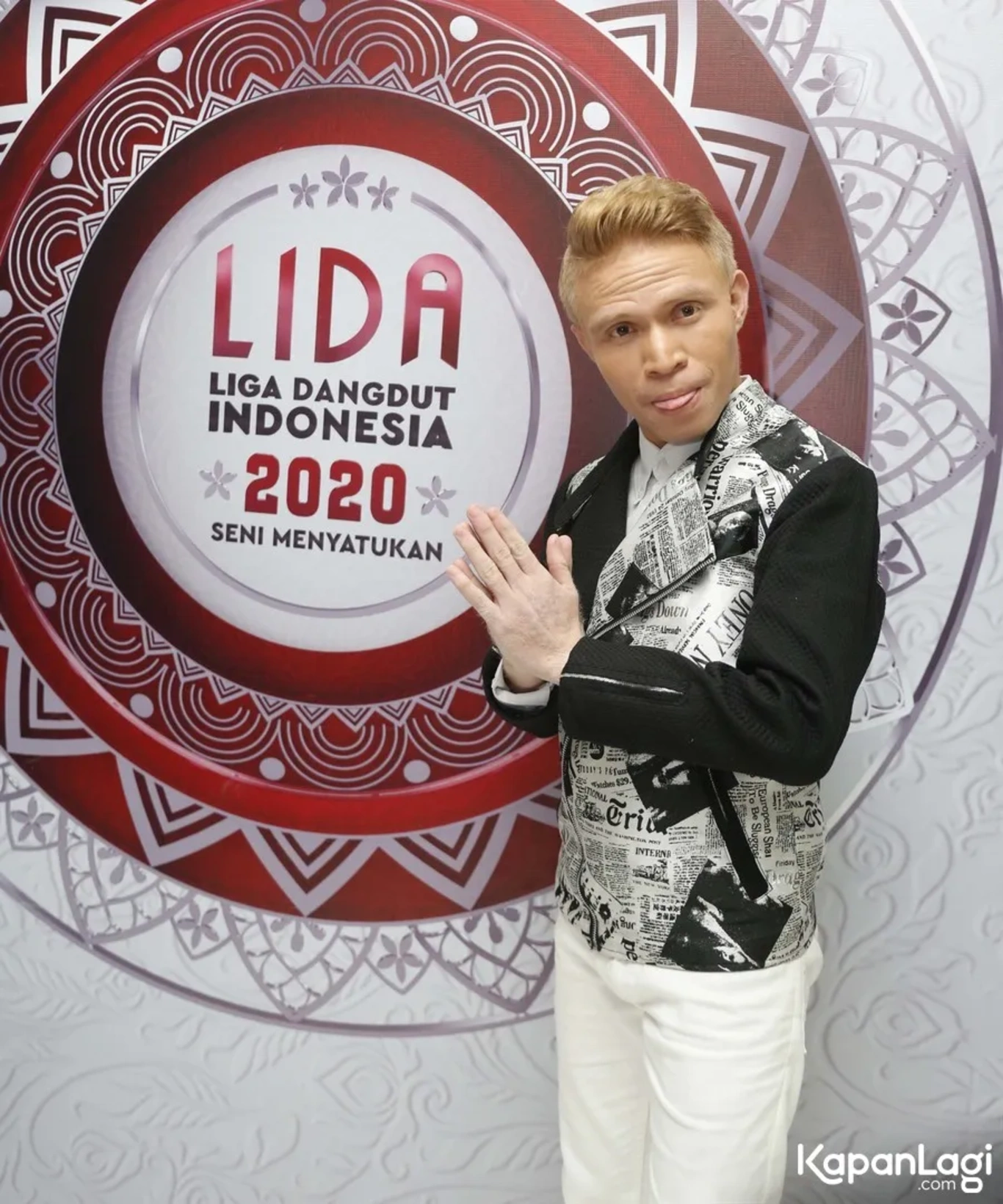 Jika Anda tidak melihat foto Hamid Lida, kemungkinan karena foto dengan nomor tersebut tidak tersedia di Kapanlagi.com™