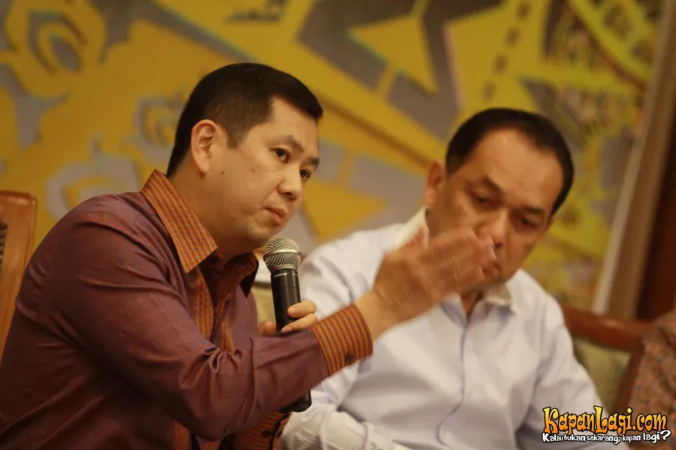 Jika Anda tidak melihat foto Hary Tanoesoedibjo, kemungkinan karena foto dengan nomor tersebut tidak tersedia di Kapanlagi.com™