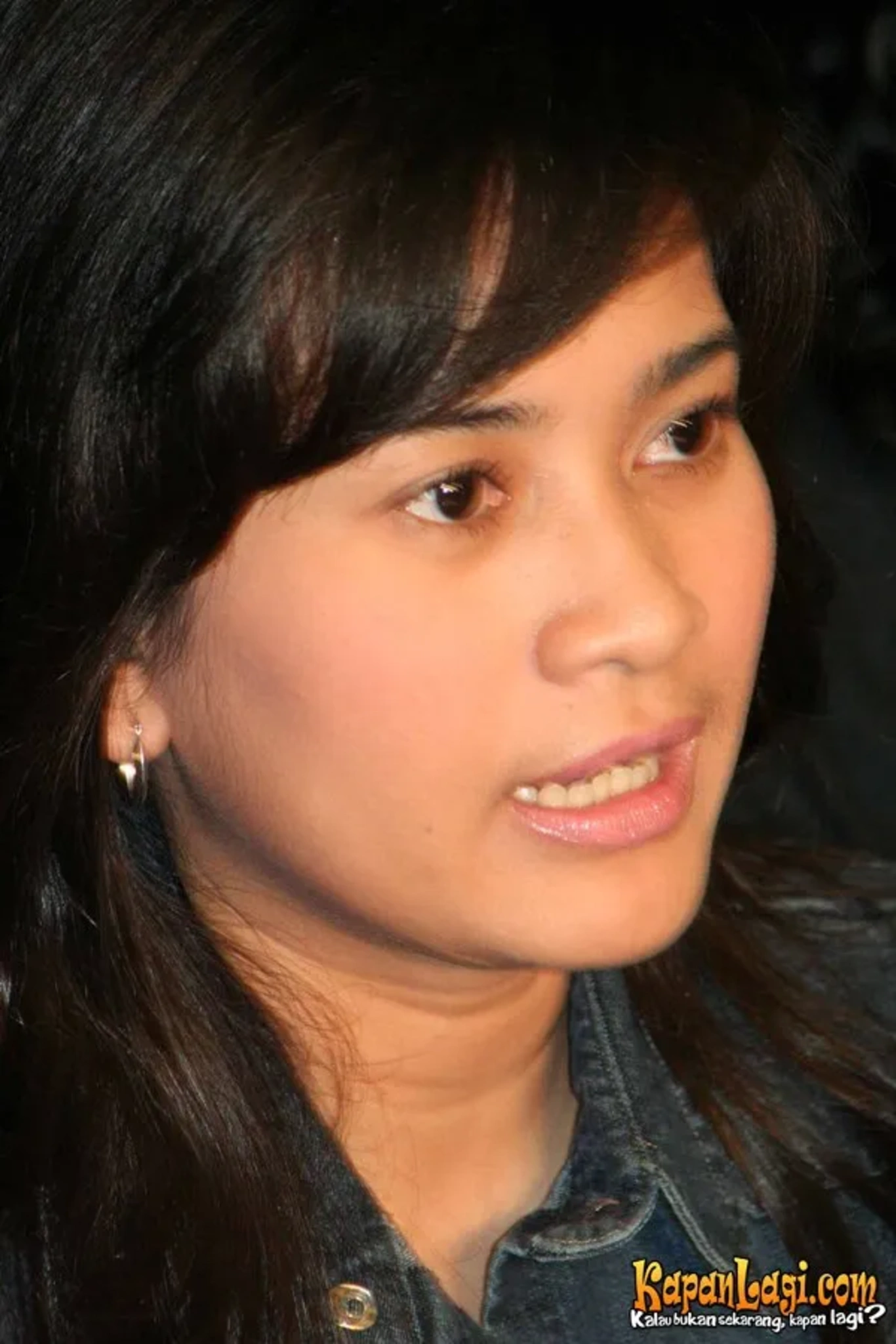 Jika Anda tidak melihat foto Ikke Nurjanah, kemungkinan karena foto dengan nomor tersebut tidak tersedia di Kapanlagi.com™