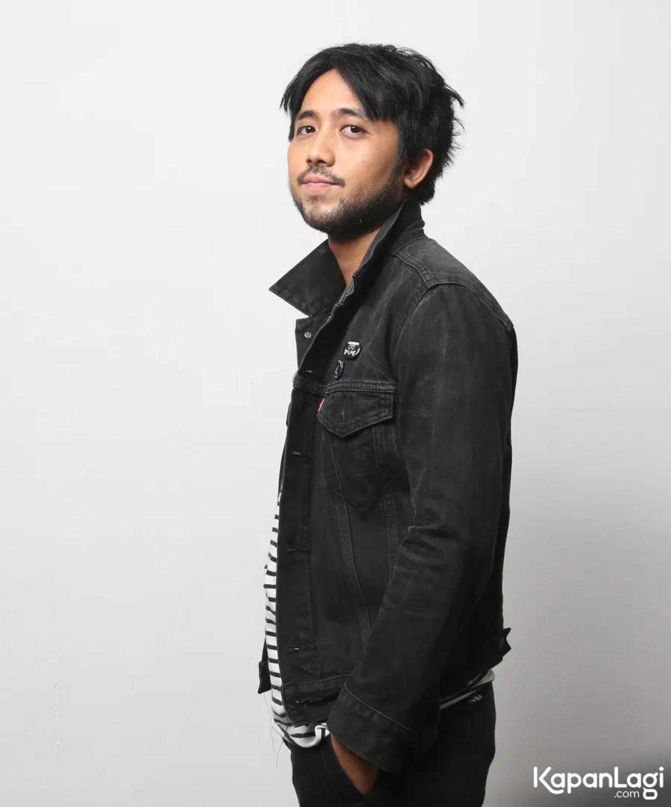 Jika Anda tidak melihat foto Ipank Lastchild, kemungkinan karena foto dengan nomor tersebut tidak tersedia di Kapanlagi.com™