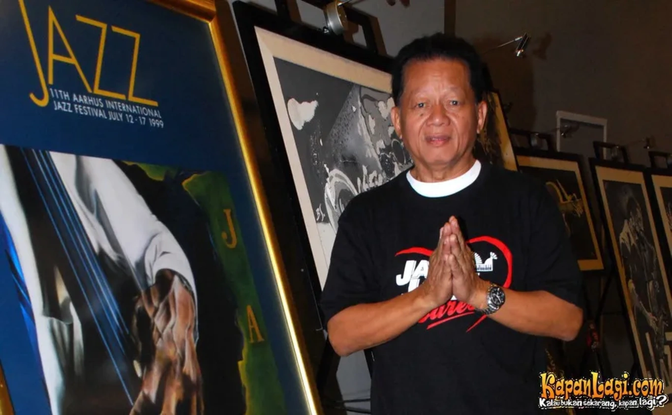 Jika Anda tidak melihat foto Ireng Maulana, kemungkinan karena foto dengan nomor tersebut tidak tersedia di Kapanlagi.com™